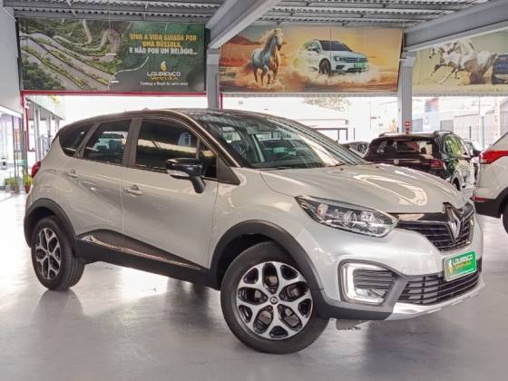 RENAULT CAPTUR 1.6 16V SCE FLEX INTENSE X-TRONIC RENAULT CAPTUR 1.6 16V SCE FLEX INTENSE X-TRONIC